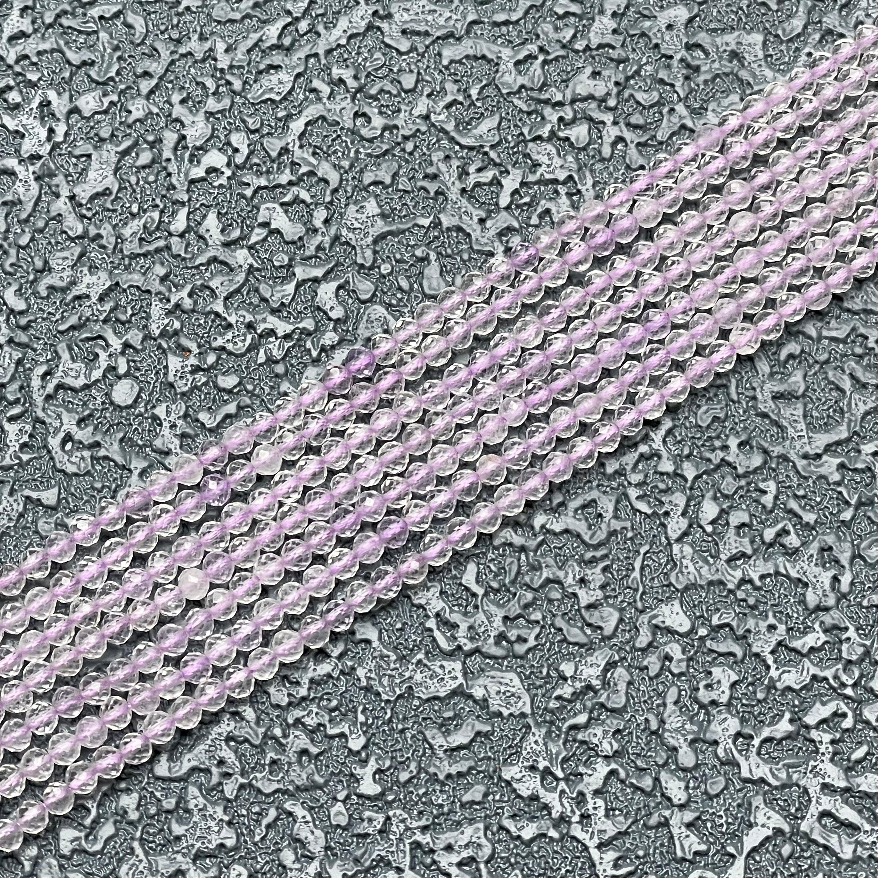 Various spinel long strands
