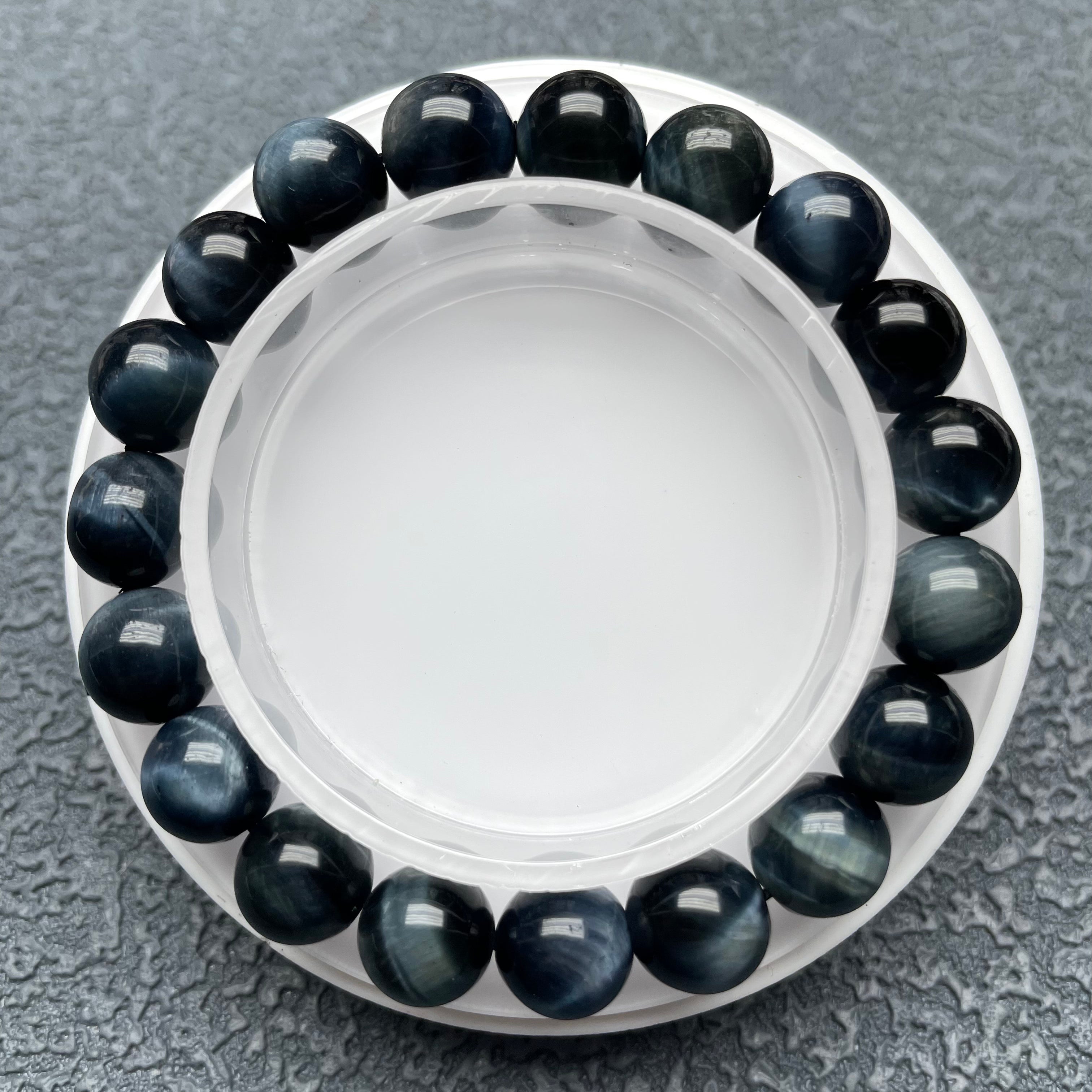 Blue tiger eye bracelet