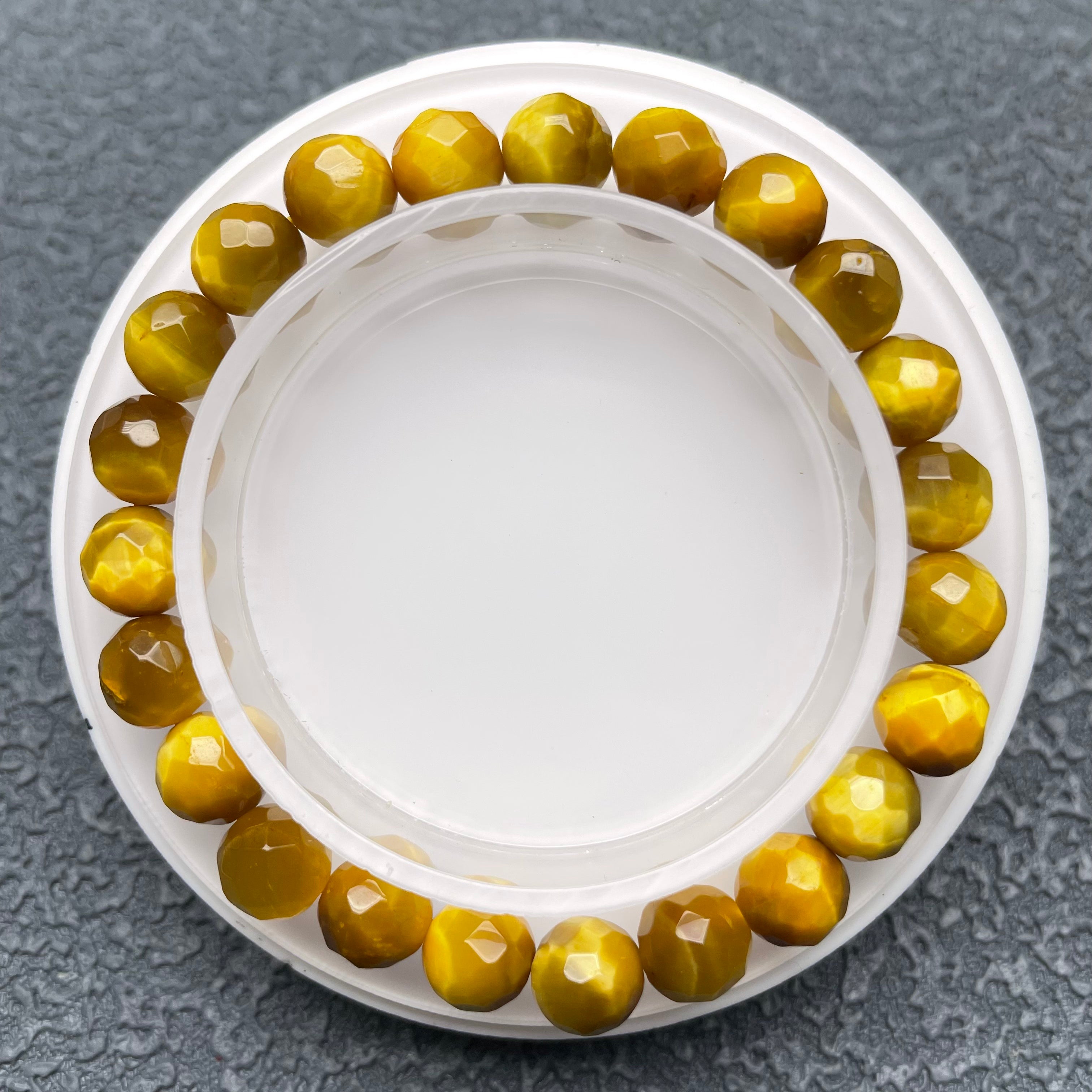 Faceted gold tiger eye bracelet