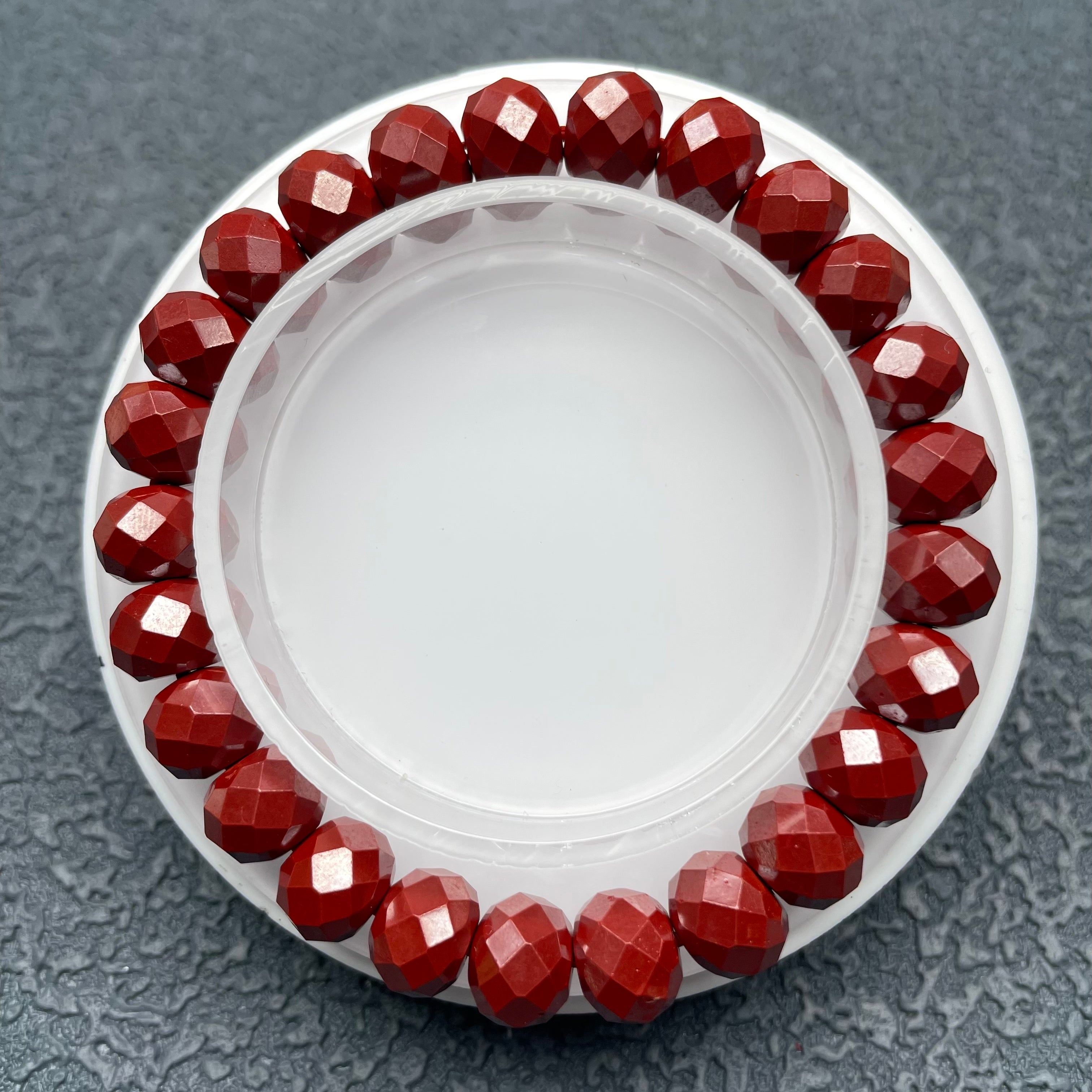 Cinabar faceted bracelet