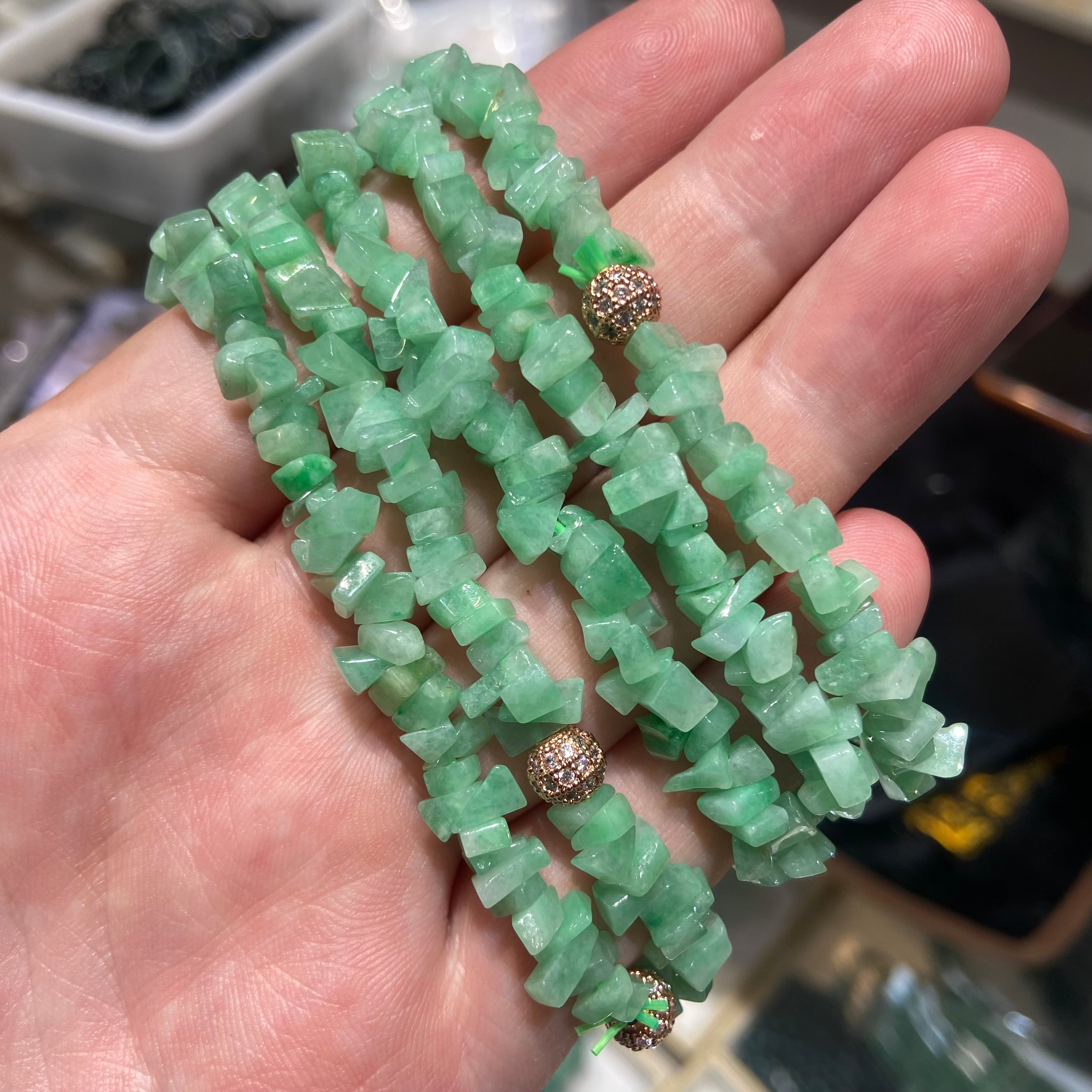 Jade chips bracelet