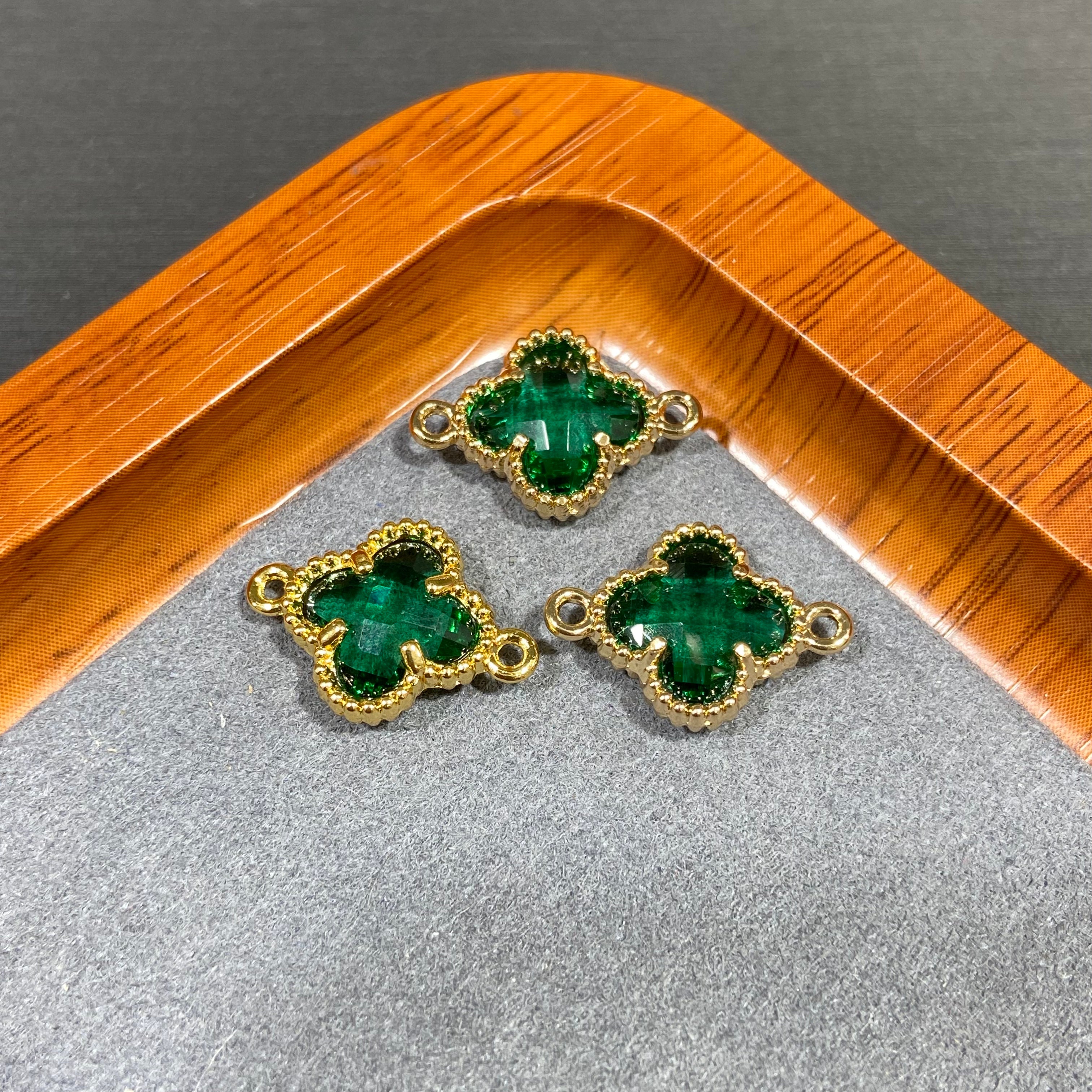 Cute Clover Accessories Set - 10 Pieces for DIY Jewelry & Bag Decoration