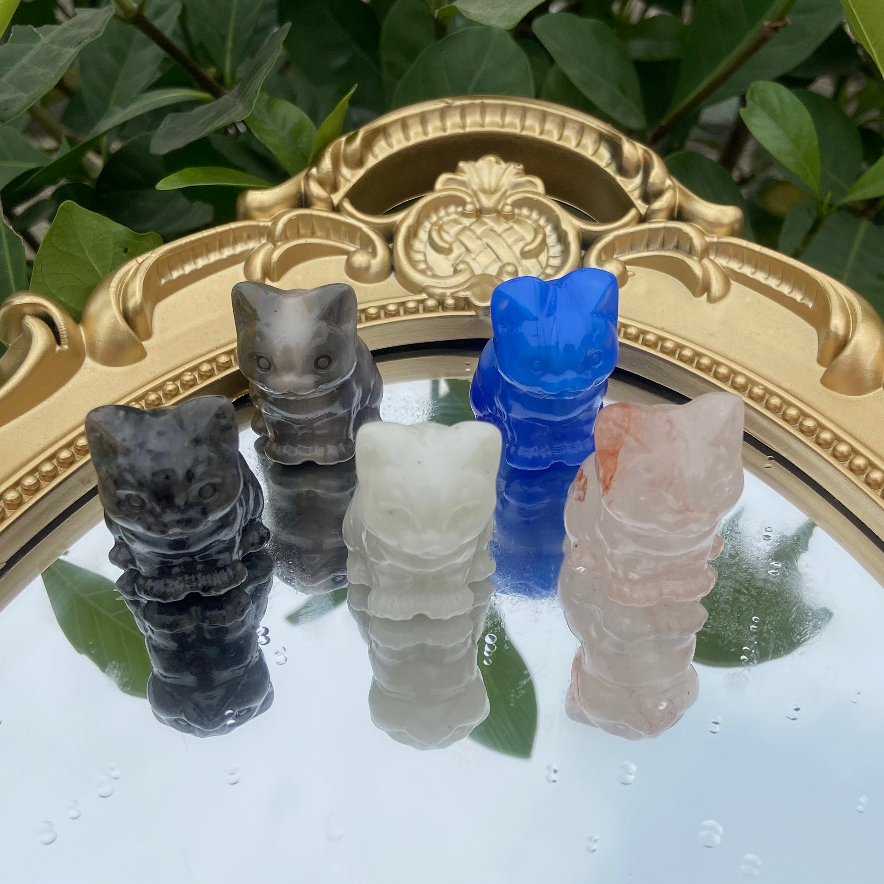 3cm Tiny Cat Sculpture, Genuine Crystal Carving, Cute Kitty Figurine for Home Desk Decor