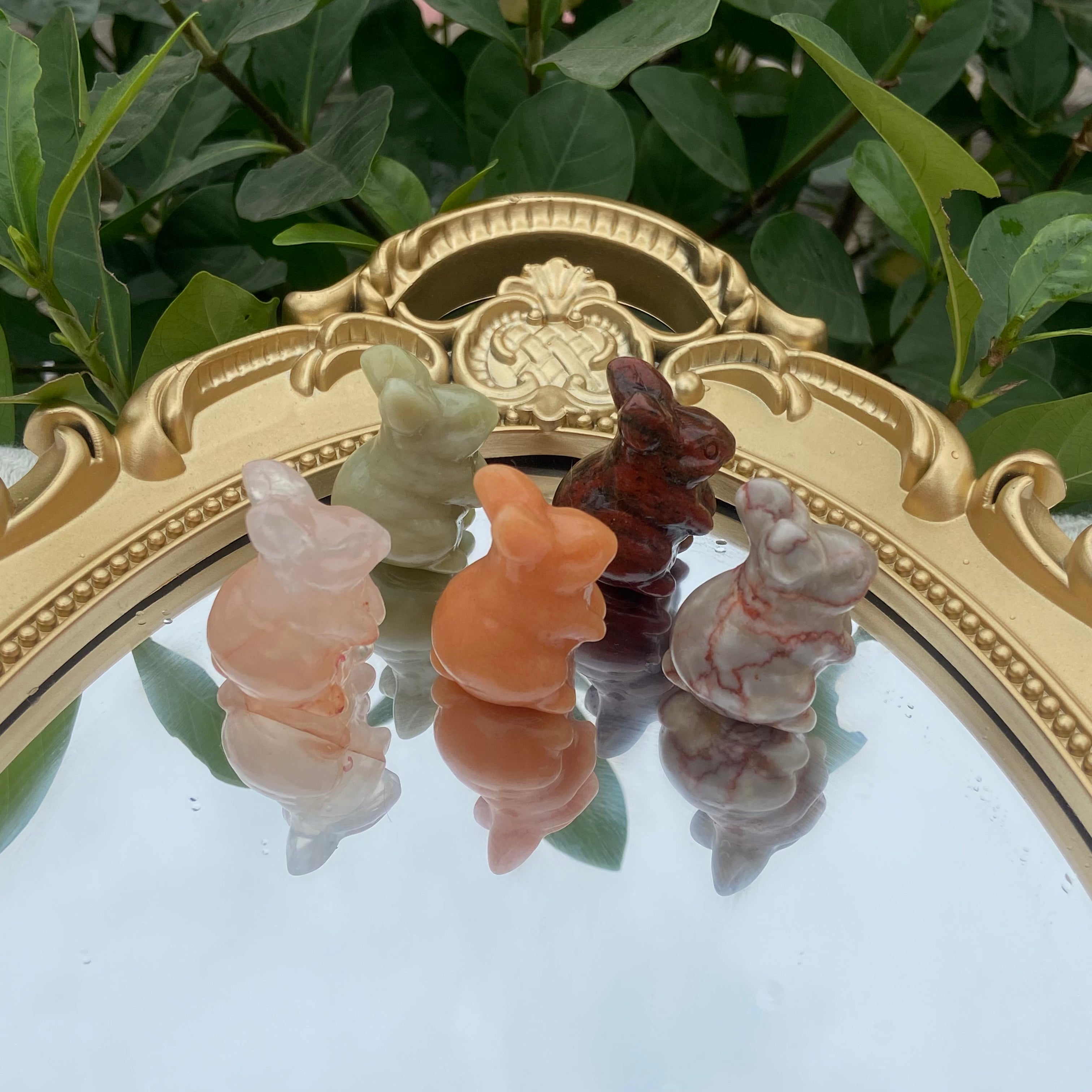 3cm Tiny Bunny Sculpture, Genuine Crystal Carving, Cute Rabbit Figurine for Home Desk Decor