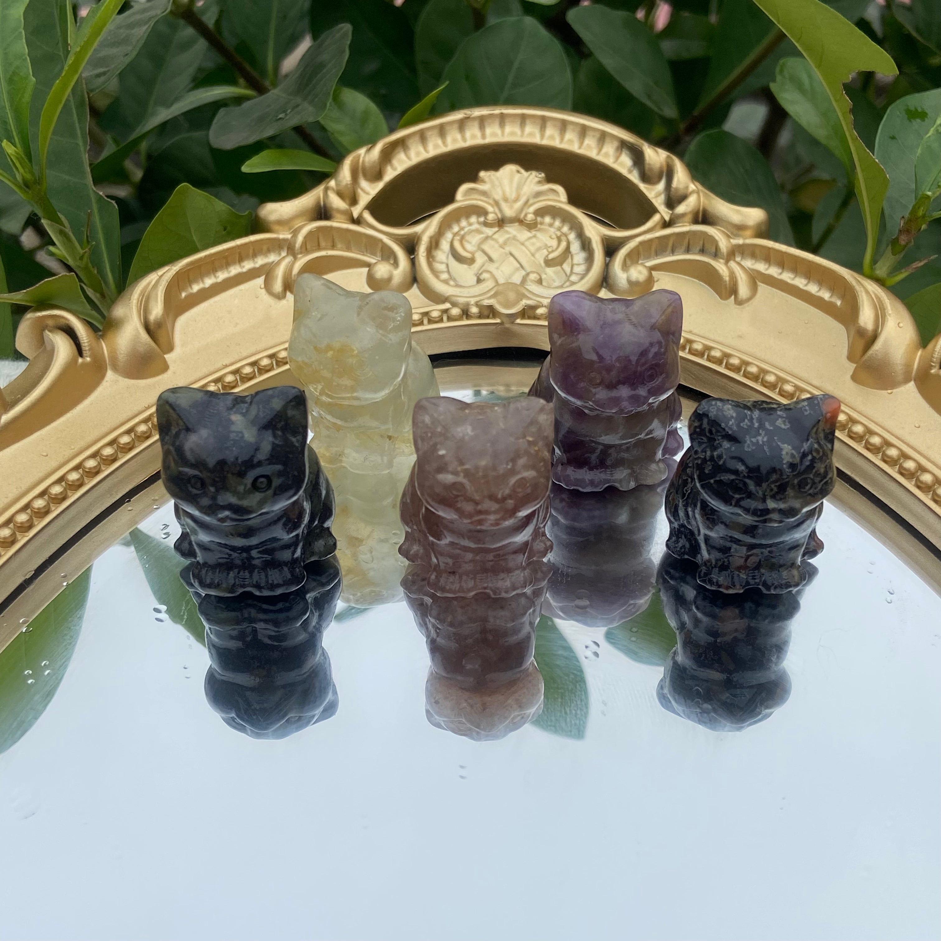 3cm Tiny Cat Sculpture, Genuine Crystal Carving, Cute Kitty Figurine for Home Desk Decor