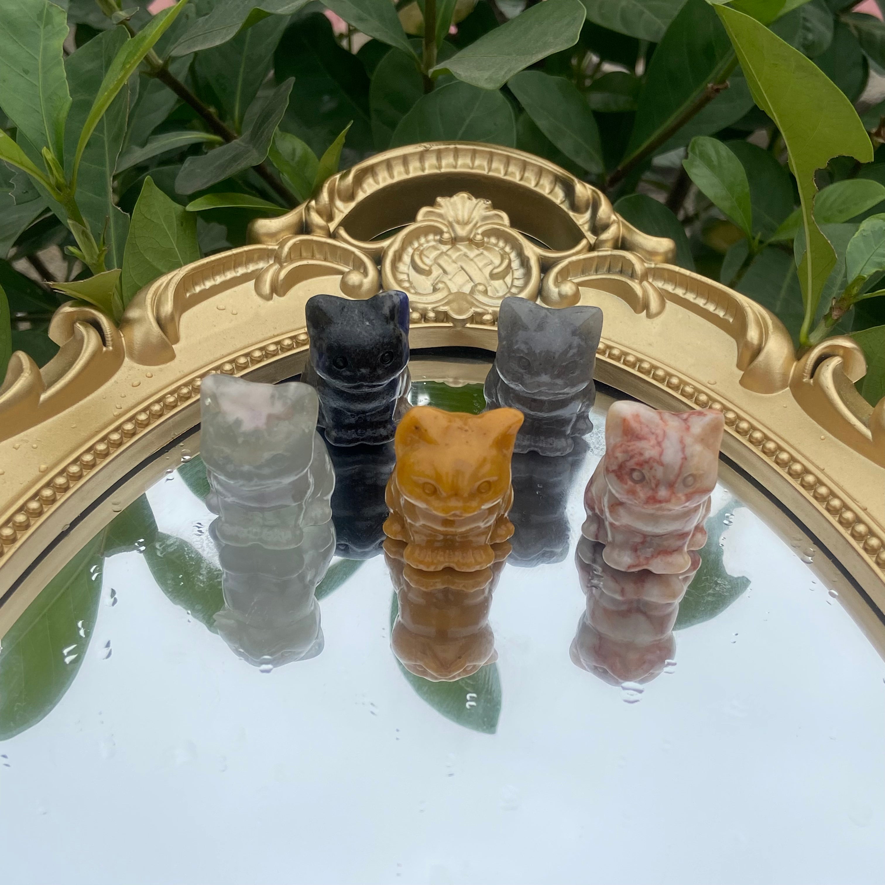 3cm Tiny Cat Sculpture, Genuine Crystal Carving, Cute Kitty Figurine for Home Desk Decor