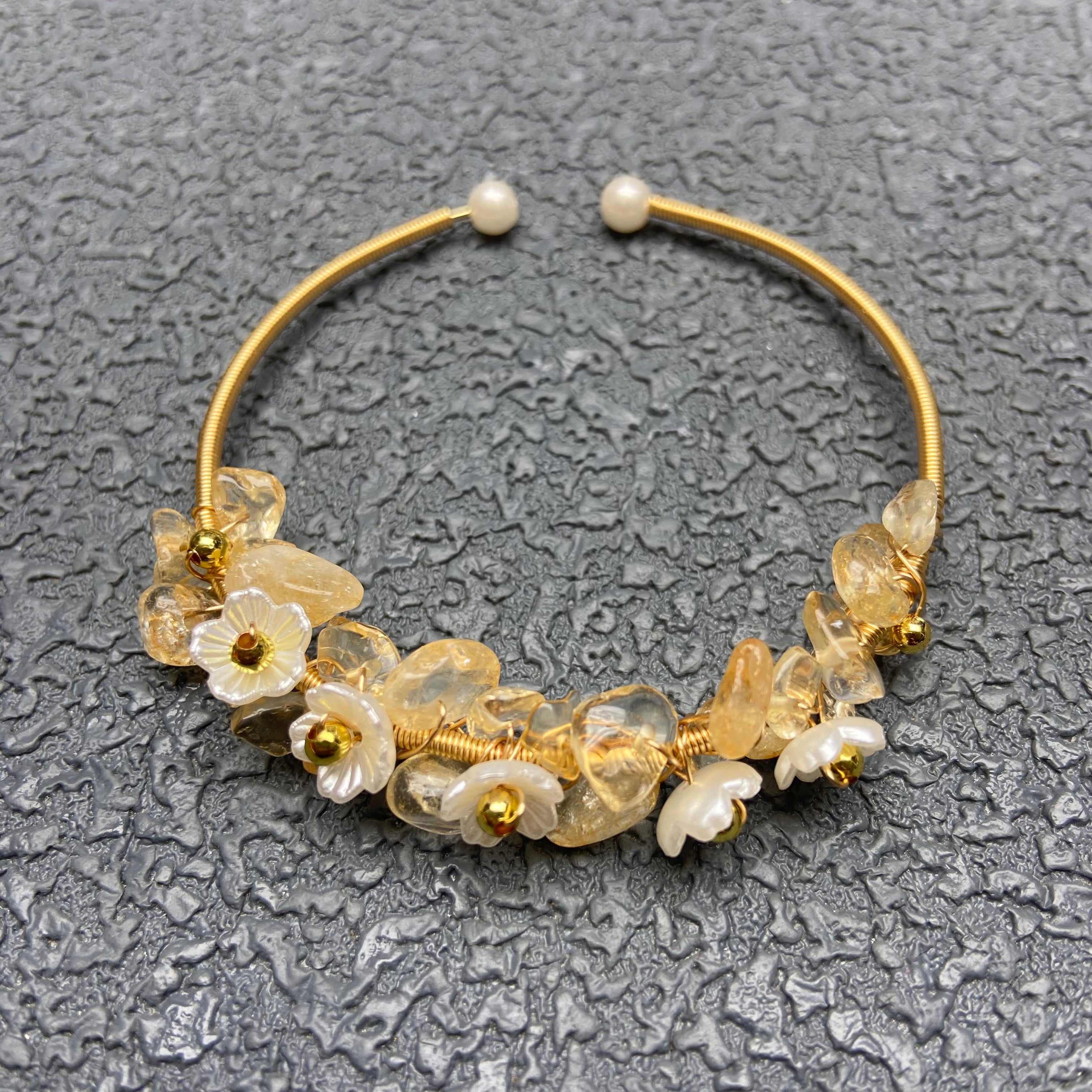 Crystal chips bracelet