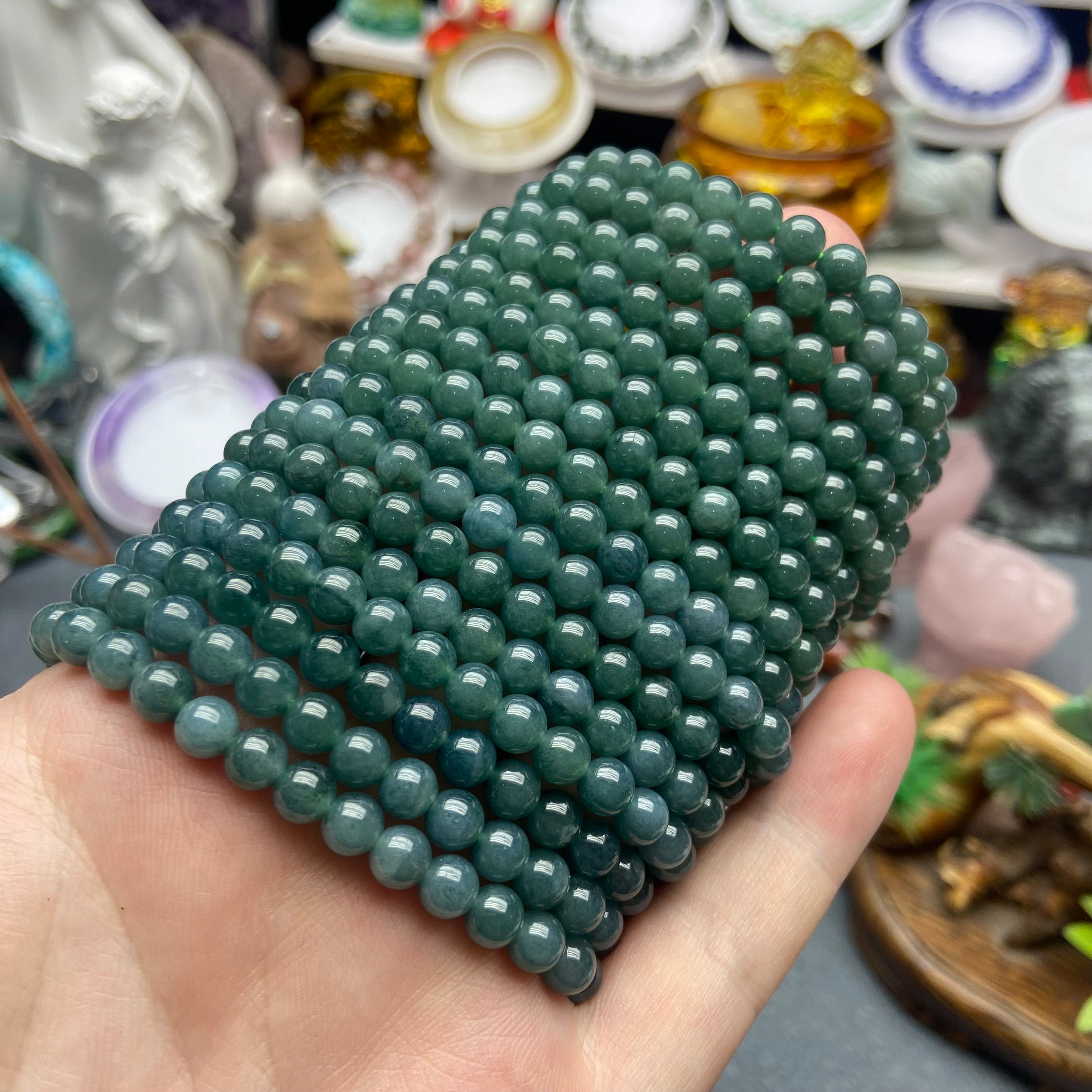 Burmese Jadeite Bracelet: Polished Beads for Everyday Elegance