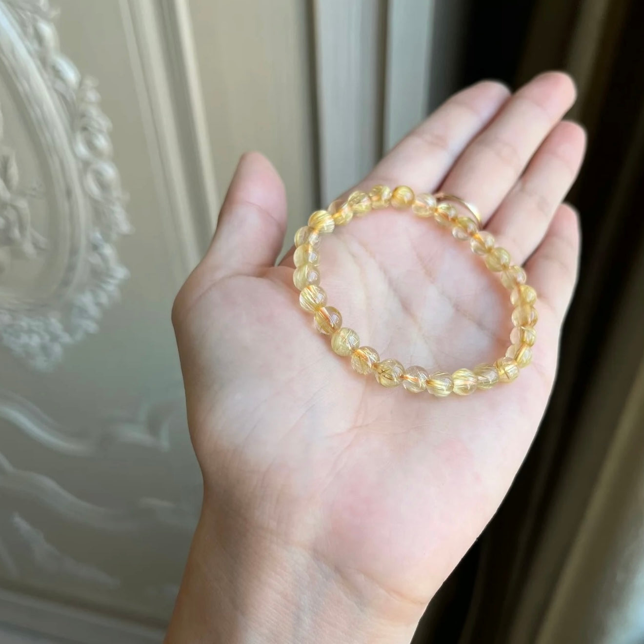 Natural Rutilated Quartz Single-Strand Bracelet, Shimmering Golden Hair-Like Inclusions, Wealth-Attracting & Fortune-Boosting Energy Crystal, Minimalist & Versatile Single-Strand Bracelet