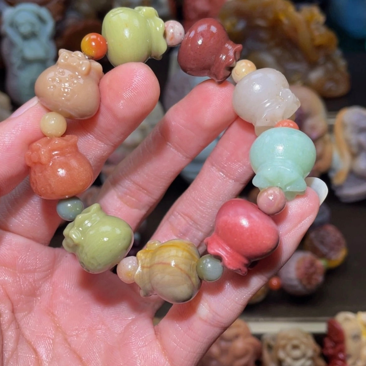Colorfui a la shan agate carved bracelets
