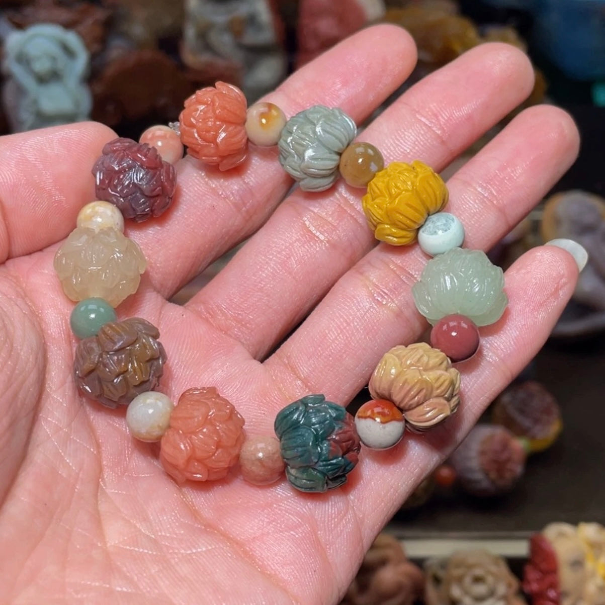 Colorfui a la shan agate carved bracelets