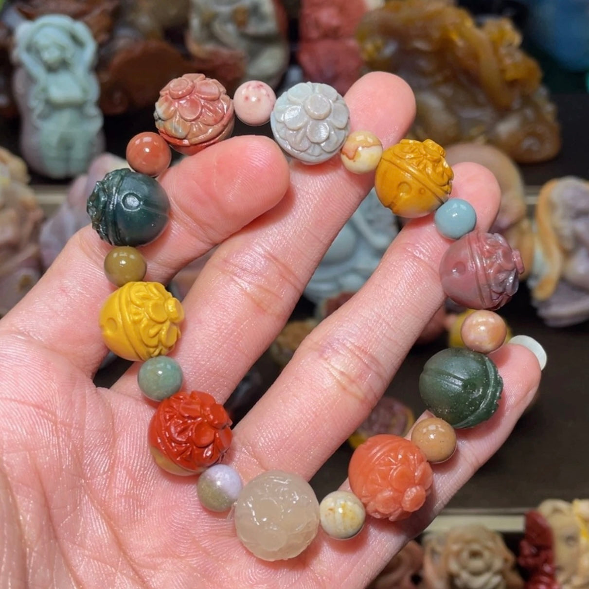 Colorfui a la shan agate carved bracelets