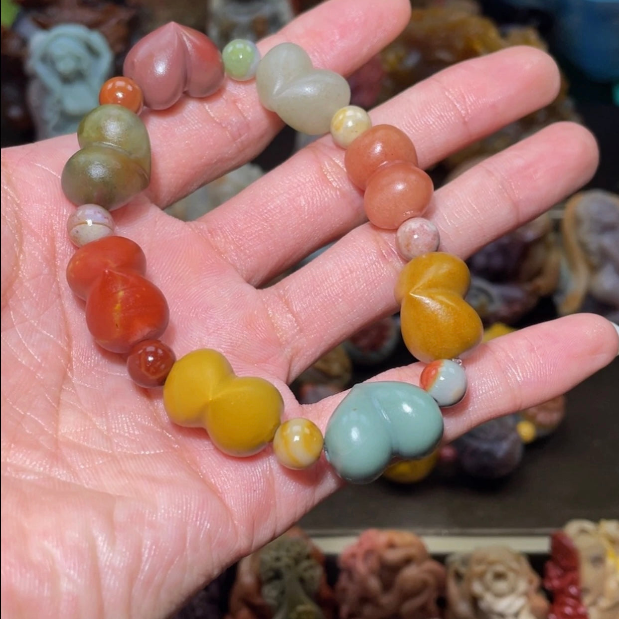 Colorfui a la shan agate carved bracelets