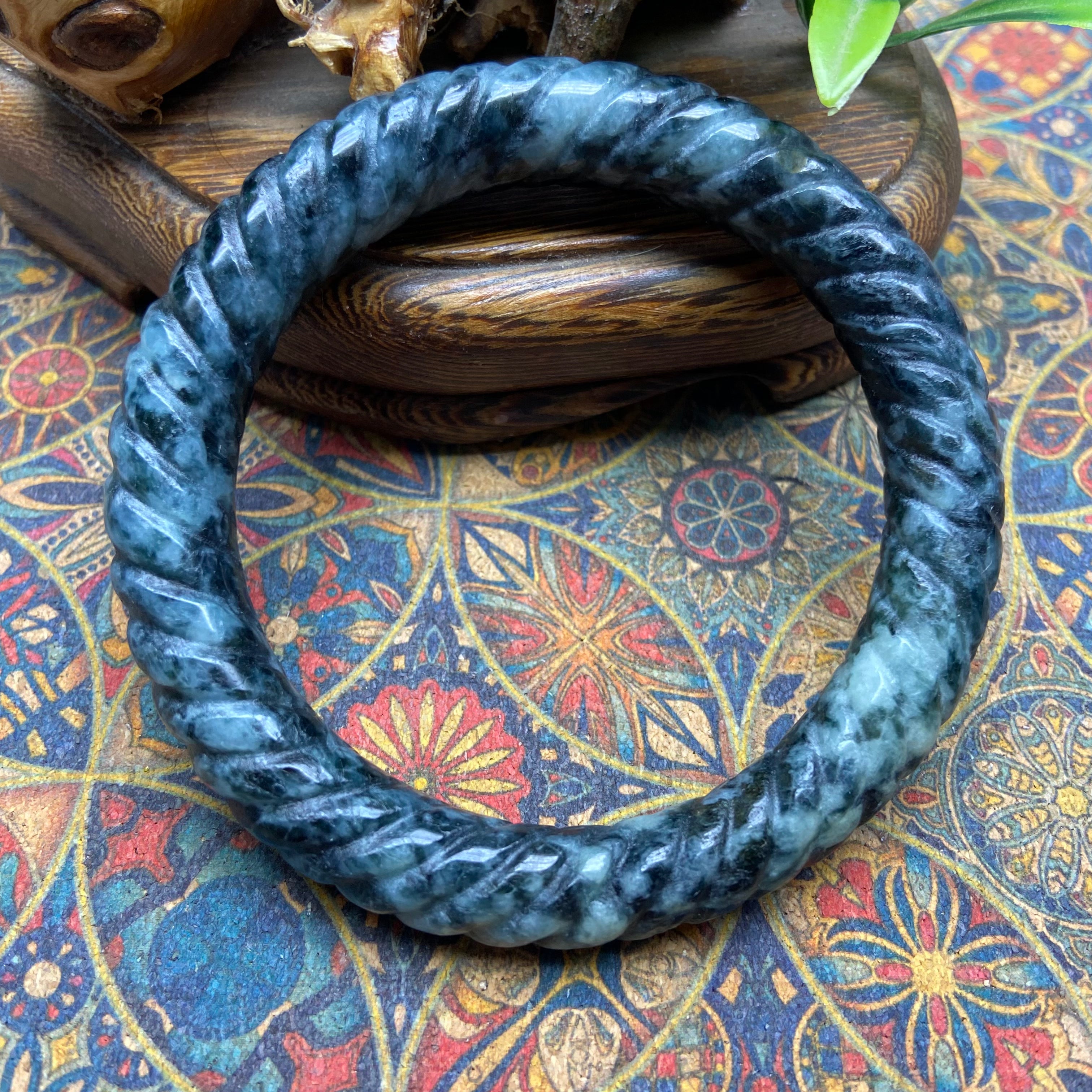 Natural Black Chicken Bone Bracelet - Unique Handmade Jewelry for Women Men