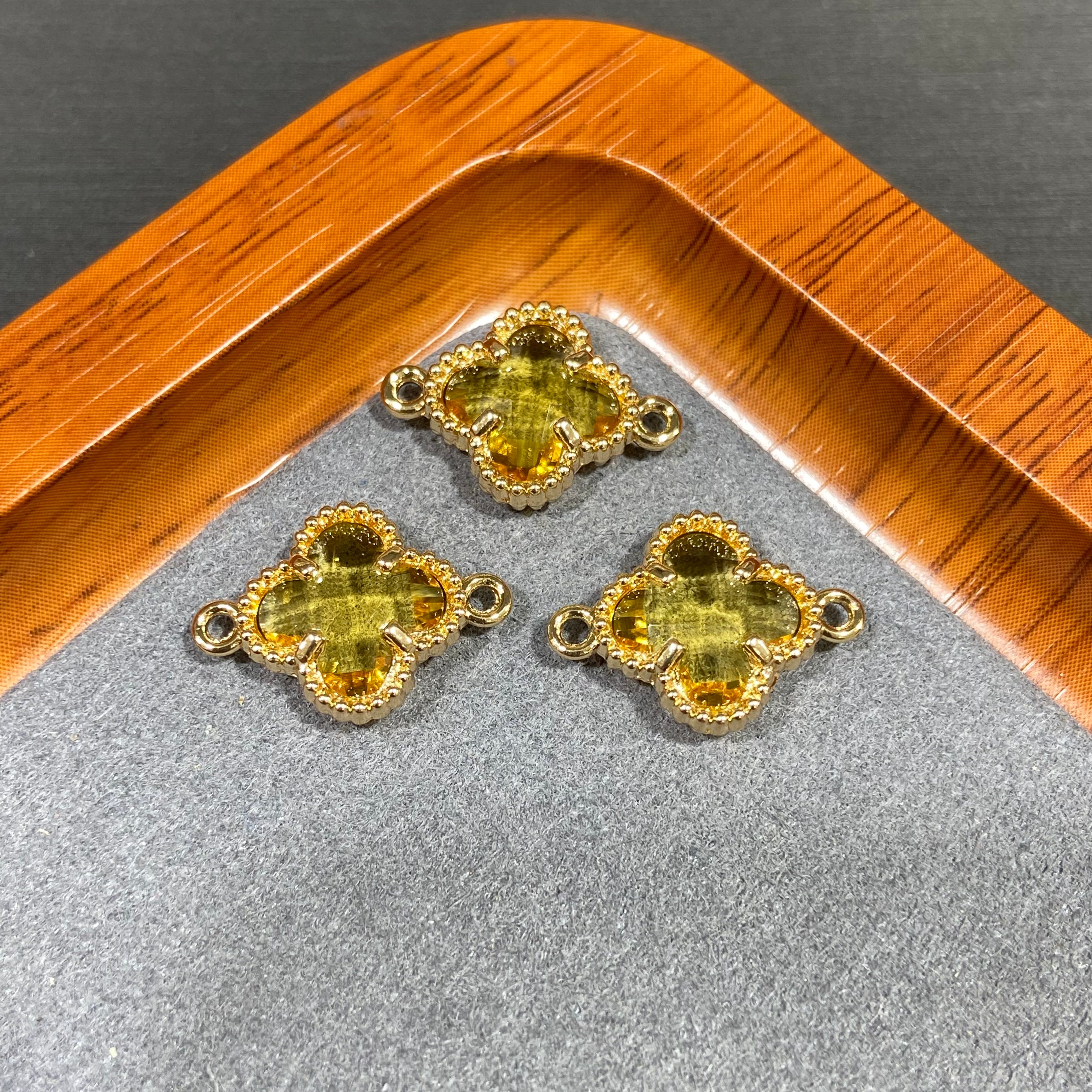 Cute Clover Accessories Set - 10 Pieces for DIY Jewelry & Bag Decoration