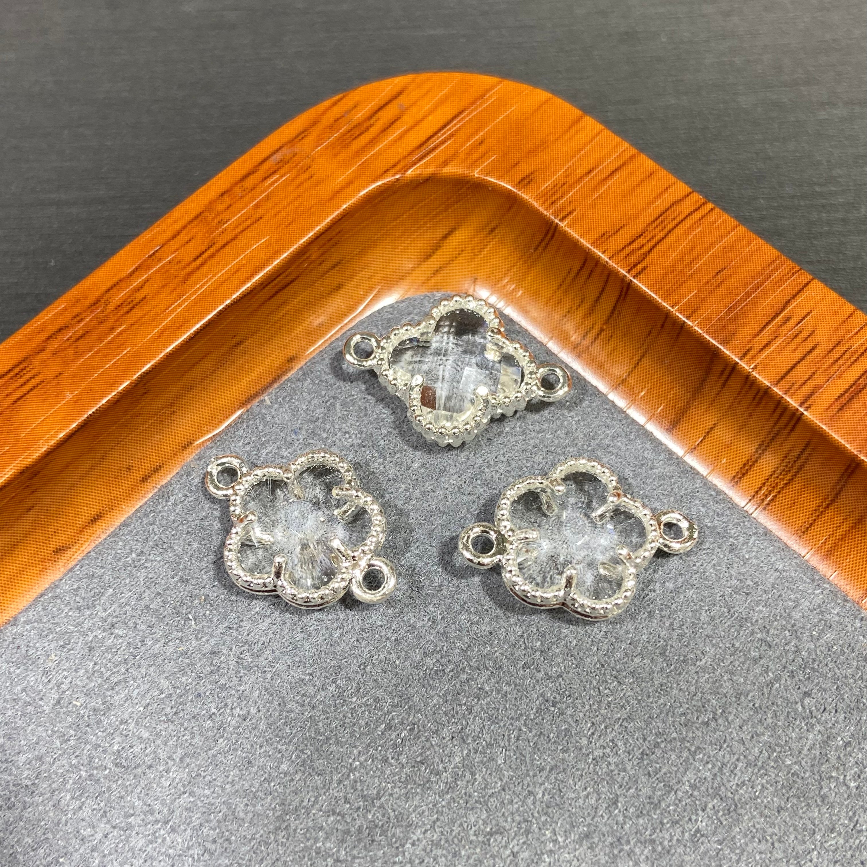 Cute Clover Accessories Set - 10 Pieces for DIY Jewelry & Bag Decoration