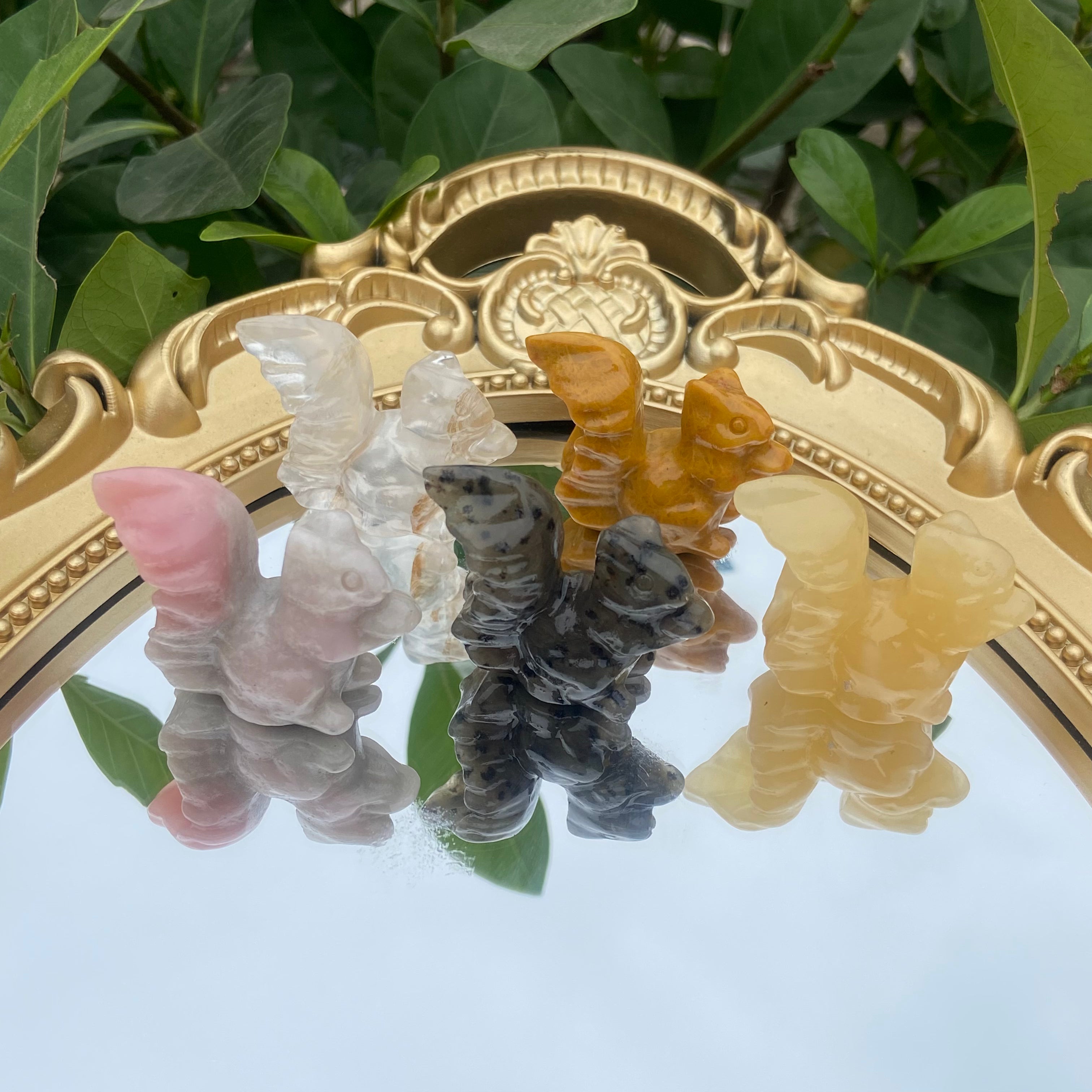 Natural Crystal Squirrel Figurine - 3cm Mini Carved Squirrel Statue, Handcrafted Crystal Animal Decoration