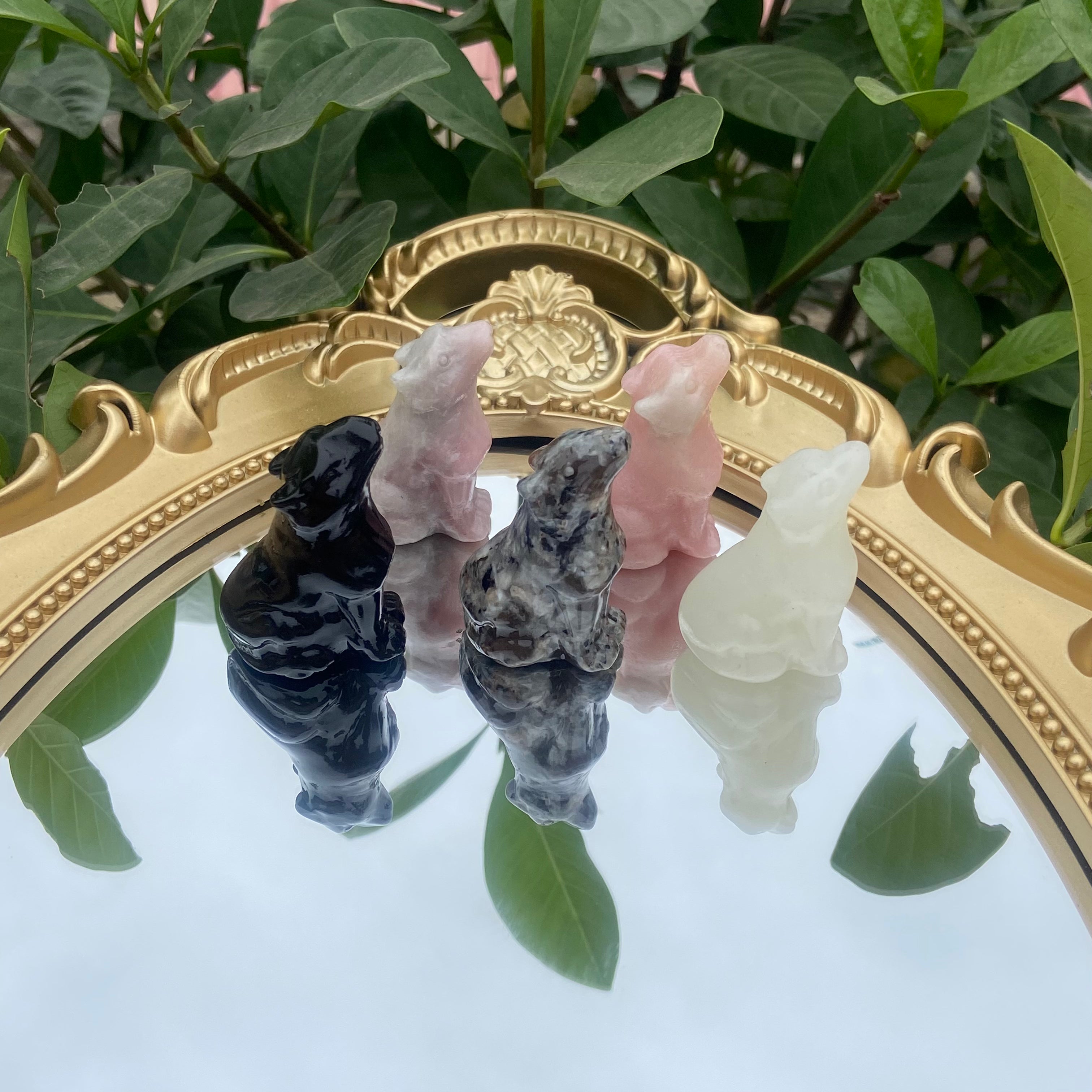 Natural Crystal Wolf Figurine - 3cm Mini Carved Wolf Statue, Handcrafted Crystal Animal Decoration