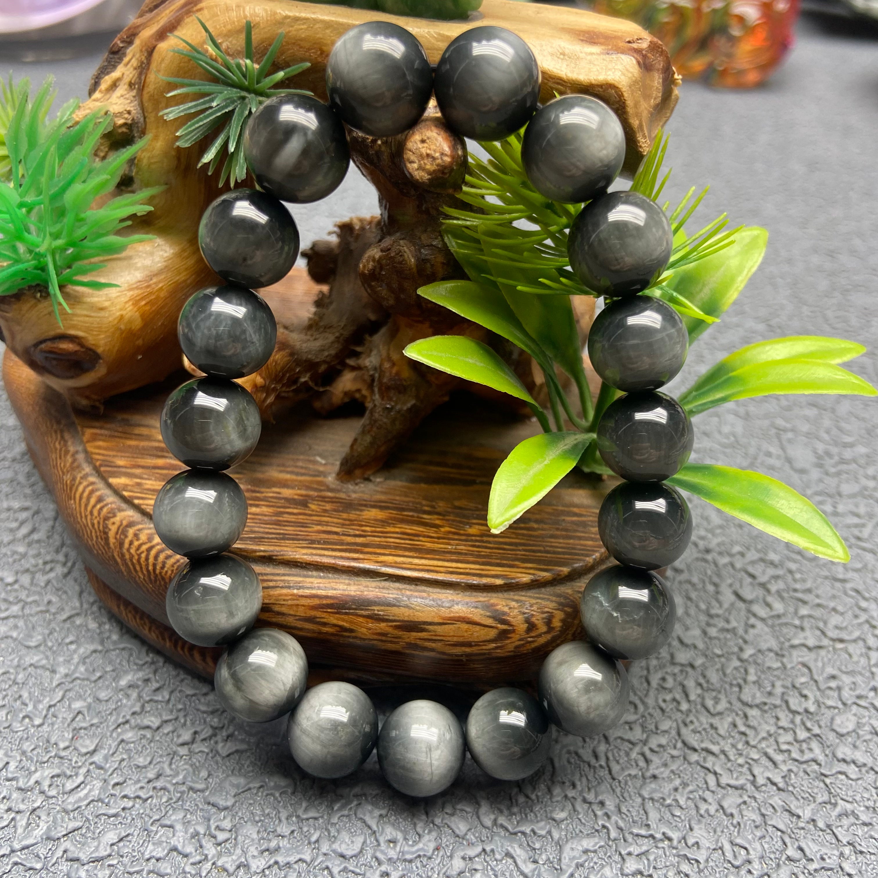 hawk's eye bracelet