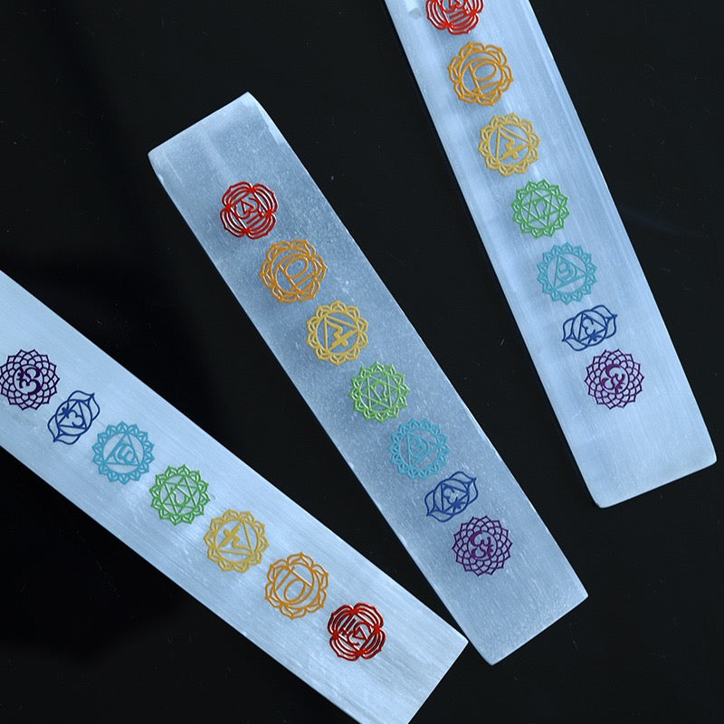 Gypsum 7 Chakra Plates – Where Energy Meets Earthly Grace