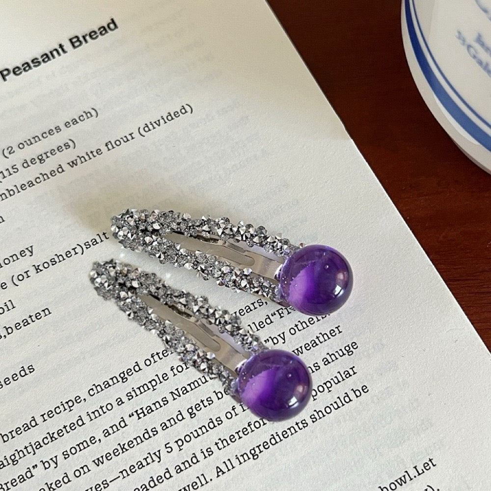 Sparkling Hair Clips: Wearable Art for Your Hair.